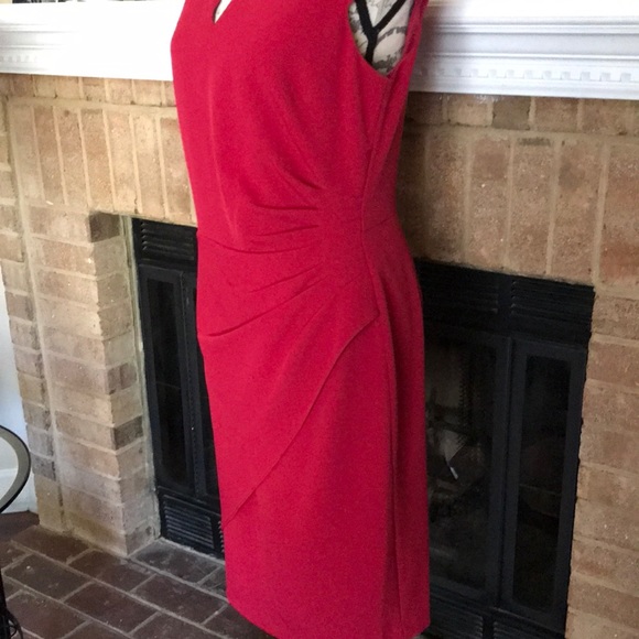 NWT ADRIANNA PAPELL RED SHEATH SEQUINED DRESS Size 10 - Picture 11 of 17